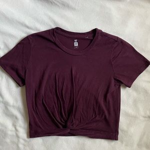Me to We Pacsun maroon knotted cotton tee shirt XS